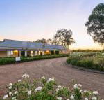 Vinden Estate Homestead - Accommodation VIC