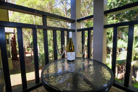 Dollarbird Treetops Townhouse - Accommodation VIC 6