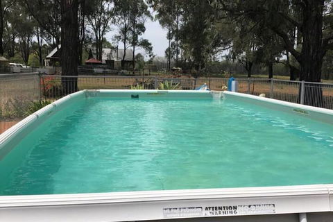 Krinklewood Cottage & Train Carriages - Accommodation VIC 7