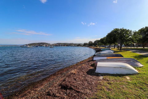 Flexi 3 At Belmont - Accommodation VIC 3