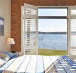 The Studio on the Lake at Fishing Point Lake Macquarie honestly put the line in  catch fish - Accommodation VIC