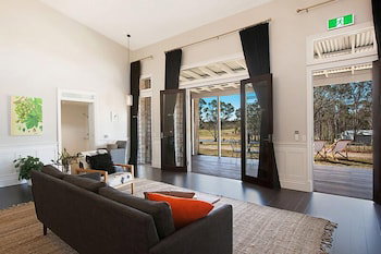 Block Eight - Accommodation VIC 3