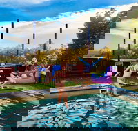 Dam It Getaway- Homestead - Accommodation VIC