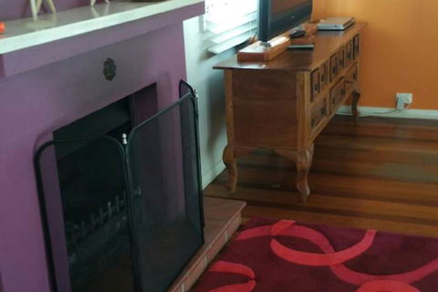 Casablanca Enchanted Cottage - Adults Only - Accommodation VIC 3
