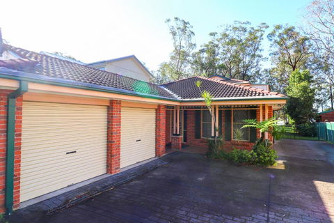 Kingfisher LakeHouse - Accommodation VIC 6
