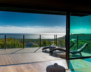 The Roozen Residence - Accommodation VIC 5