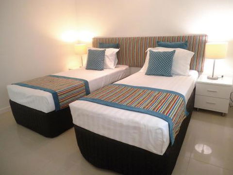 Island Villas & Apartments - Accommodation VIC 5