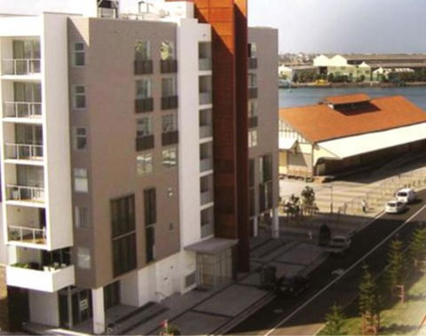 Honeysuckle Executive Suites - Accommodation VIC 5