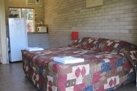 Tailwaggers Rainforest Retreat - Accommodation VIC 7