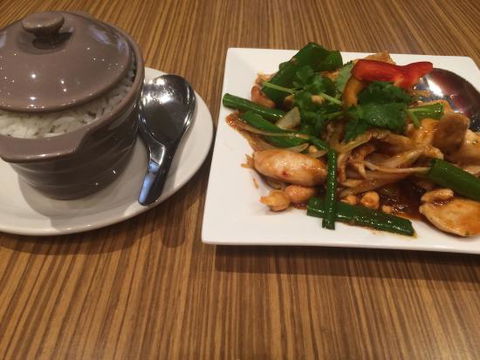 Sattahip Thai Restaurant - Accommodation VIC 0