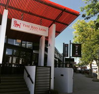 The Red Lion Hotel - Accommodation VIC