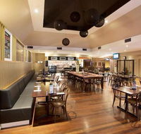 Blackburn Hotel - Accommodation VIC