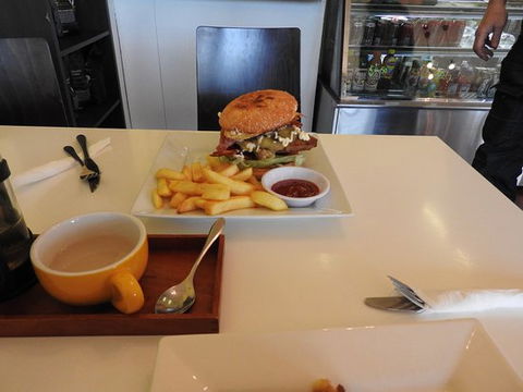 Brya's Cafe - Accommodation VIC 0
