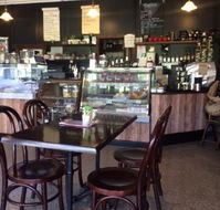 R  T's Bake and Brew - Accommodation VIC