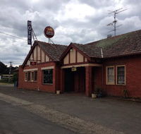 Gordon Hotel - Accommodation VIC