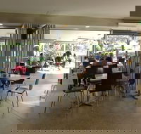 Sal's By The Lake - Accommodation VIC