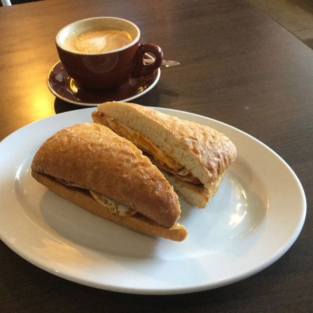 HCafe Quakers Court - Accommodation VIC 0