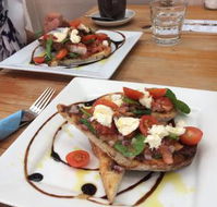 1851 Espresso - Accommodation VIC