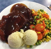 The Parkes Services Club Bistro - Accommodation VIC