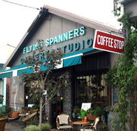 Flying Spanners Gallery - Accommodation VIC