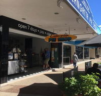 Coolangatta Pie Shop - Accommodation VIC