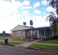 Goolgowi Ex- Servicemen's Memorial Club - Accommodation VIC