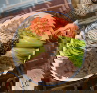 Pizza Hut - Bakery Hill - Accommodation VIC