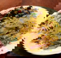 Blossoming Lotus - Newtown - Accommodation VIC