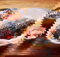 Flying Tong - Accommodation VIC