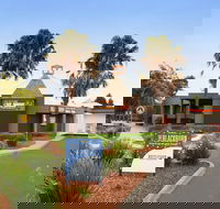 The Bistro - Blackburn Hotel - Accommodation VIC