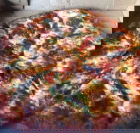 Darvid's Pizzeria Blackburn - Accommodation VIC