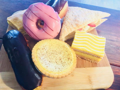 Takeaway On Lee - Closed Until Further Notice - Accommodation VIC 0