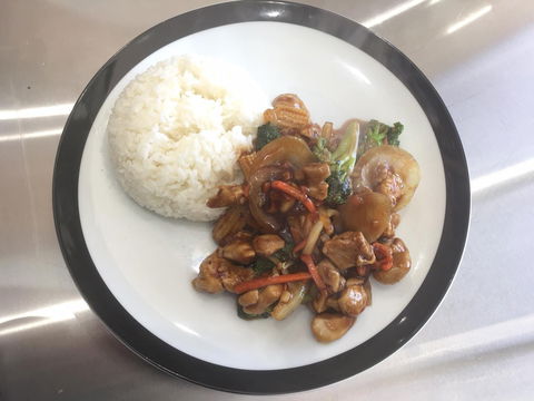 Angela's Kitchen Chinese Restaurant - Accommodation VIC 0