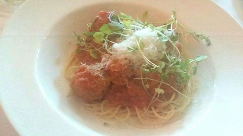 Novaro's Italian Restaurant - Accommodation VIC 0