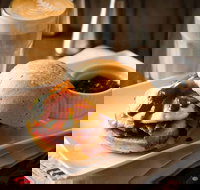 The Coffee Club - Upper Mount Gravatt - Accommodation VIC