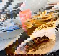 Belvedere Charcoal Chicken - Accommodation VIC