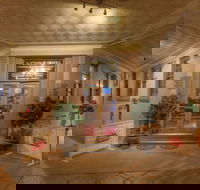 Miles Windsor Hotel - Accommodation VIC