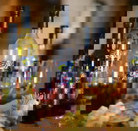 Lillypilly Estate Winery - Accommodation VIC