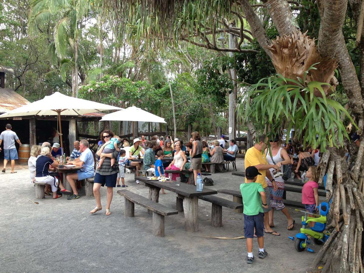 Boreen Point QLD Accommodation VIC