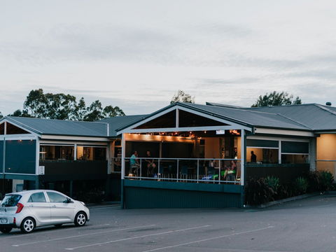 The George Tavern Greenhills - Accommodation VIC 1