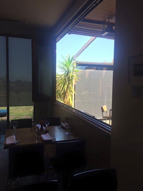 Ambrosia Cafe Bar Foodstore - Accommodation VIC 0