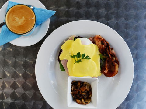 The Girls' Coffee Bar - Accommodation VIC 1