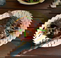 Meeniyan Hotel - Accommodation VIC