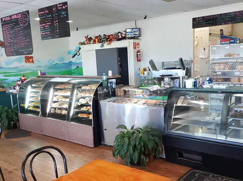 Plantation Organic Bakery - Accommodation VIC 2