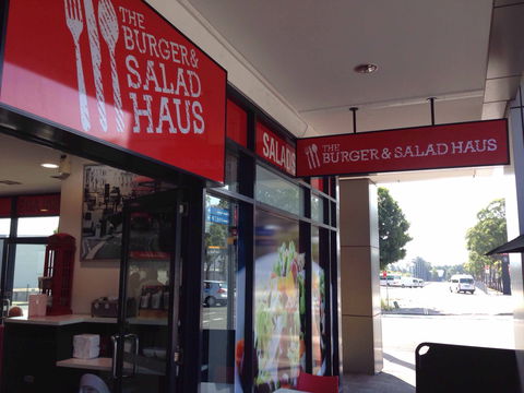 The Burger And Salad Haus - Accommodation VIC 0