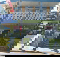 The Point Cafe and Takeaway - Accommodation VIC