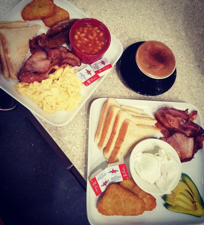 Trotters Cafe - Accommodation VIC 0