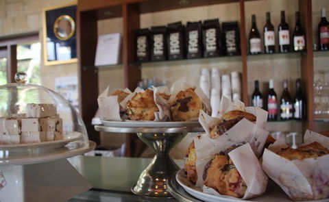 Lush Coffee Lounge - Accommodation VIC 3