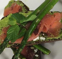 Castaway Cafe - Jacobs Well - Accommodation VIC