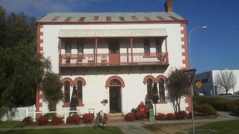 The Mill House Cafe - Accommodation VIC 0